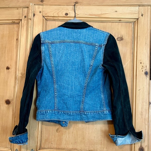 J Brand Women’s Distressed Bowie Jean Jacket Size S $498 - Picture 4 of 15